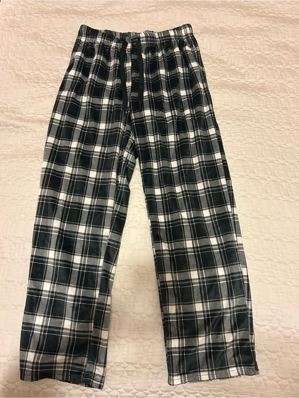 Dockers Black and White Plaid Sleepwear Pants